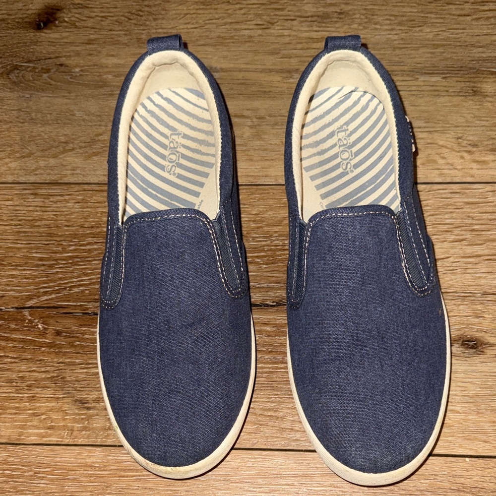Taos Dandy Comfortable Dandy
Lightweight Slip-On Denim Blue Canvas
Sneaker Women